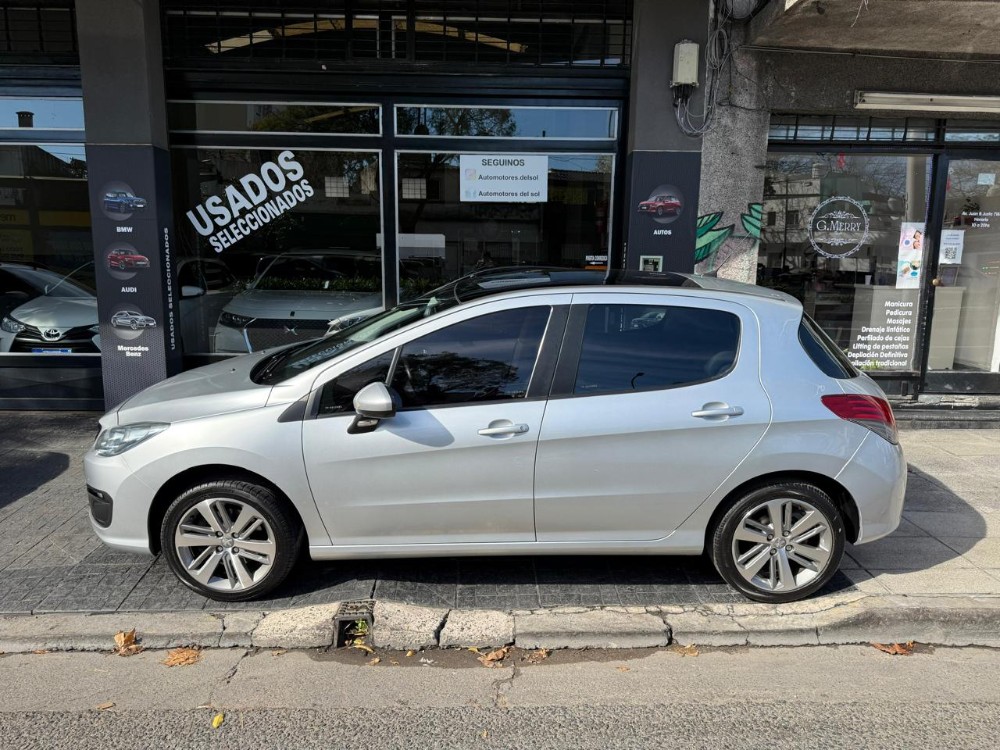 Peugeot 308 Feline — foto 11